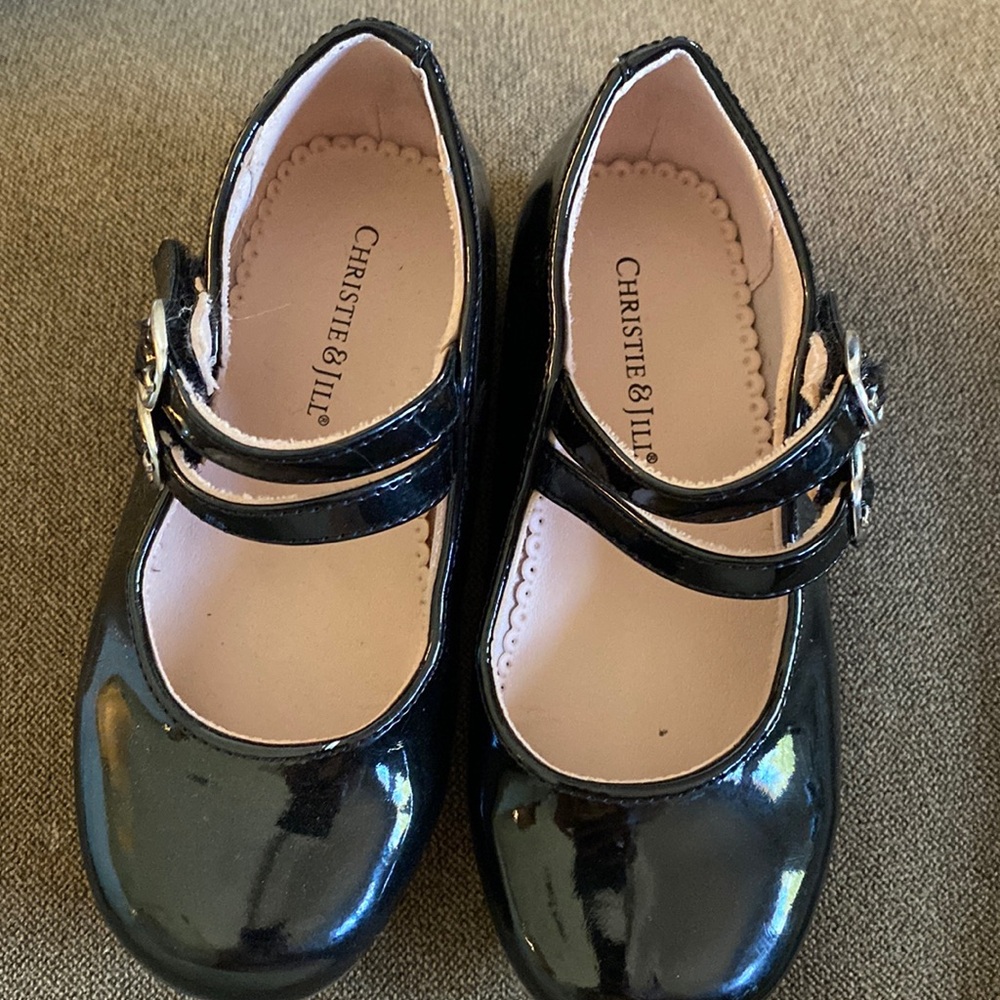 Pat and leather dress shoes little girls nine